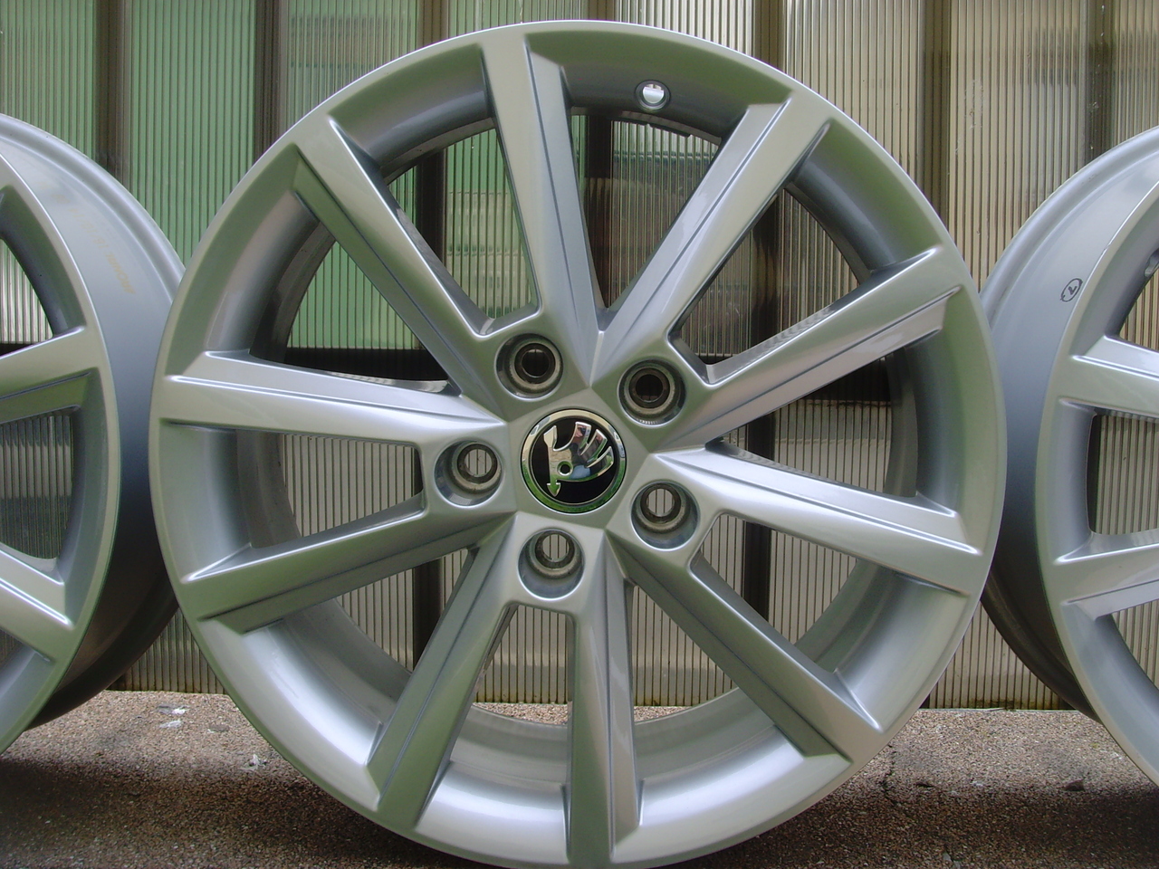 Jante De Aliaj Noi Model Terion 5x112 Pe 17 Originale Skoda Octavia 3