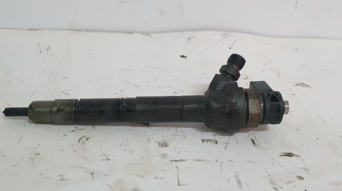 0445110369/03L130277J Injector Skoda 2.0 TDI tip motor CFH