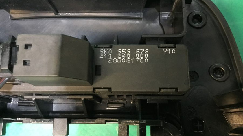 8k0864261 Consola Centrala cu Buton Esp Audi A4 8K 2007