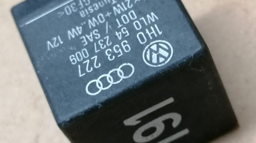 A8-866 RELEU 191 NEGRU AVARE SEMNALIZARE AUDI 1H0953227