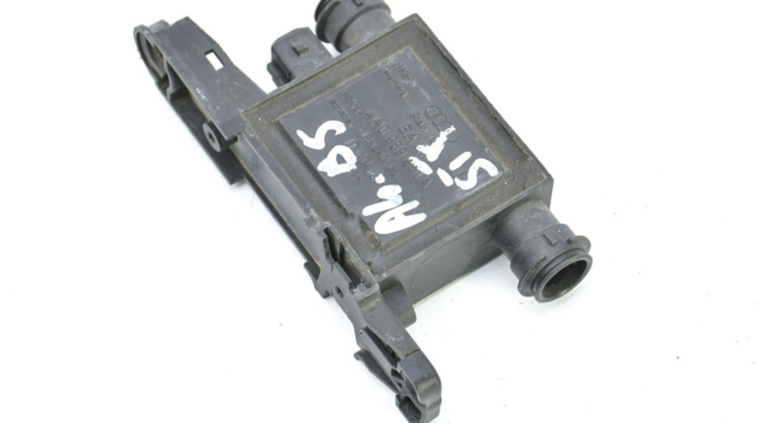Actuator Electronic Stanga,usa Audi A4 B5 (8D) 1994 - 2001 4A0959981A, 4A0 959 981 A , 4A0 959 981 , 4A0959981