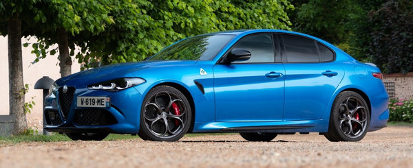 Adio, sedan superb! Alfa Romeo ar putea transforma modelul Giulia in SUV