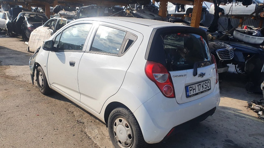 Aeroterma Chevrolet Spark 2013 hatchback 1.0 benzina