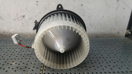 Aeroterma ventilator habitaclu opel meriva b s10 5242673401 13263281