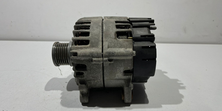 Alternator 04l903017a Audi A4 B8/8K [facelift] [2011 - 2016]