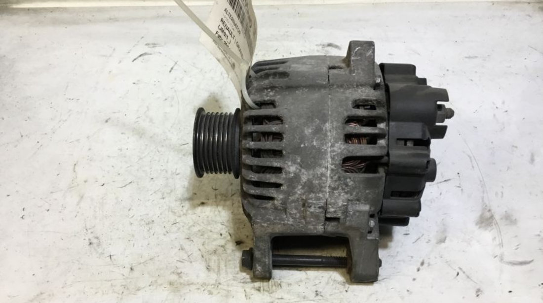 Alternator 8200410671 1.9 DCI, 7 Can Renault GRAND SCENIC JM0/1 2004