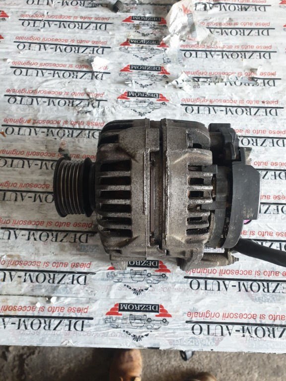 Alternator AUDI A4 B5 Sedan 1.9 TDI cp 90/110/116 cod piesa: 06A903026