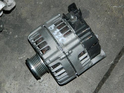 Alternator BMW Seria 3 E90 2.0D model 2008