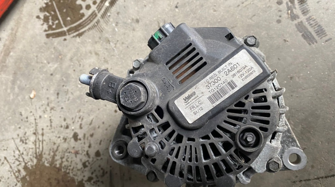 Alternator Kia Ceed 1.6 CRDI an 2009 2010 2011 2012 cod 37300-2A601