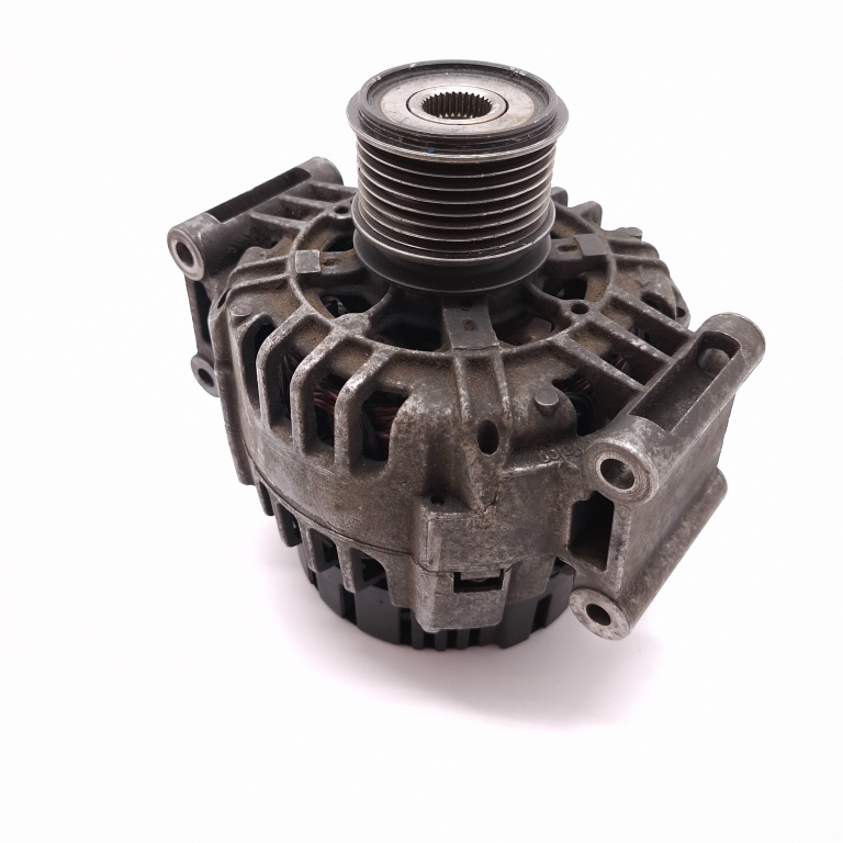 Alternator Mercedes-Benz C-CLASS (W203) 2000 - 2007 Benzina A2711540902, A 271 154 09 02, 2711540902, SG12B062, 2542582B, 403060497, 2320012