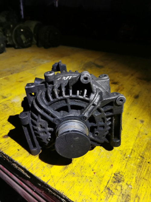 Alternator Mercedes E-Class W211 2.2, an 2004