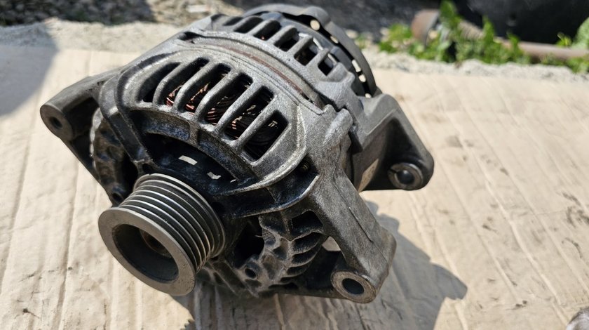 Alternator Opel Astra G / Zafira A 1.8 X18XE 2000 2001 2002 2003