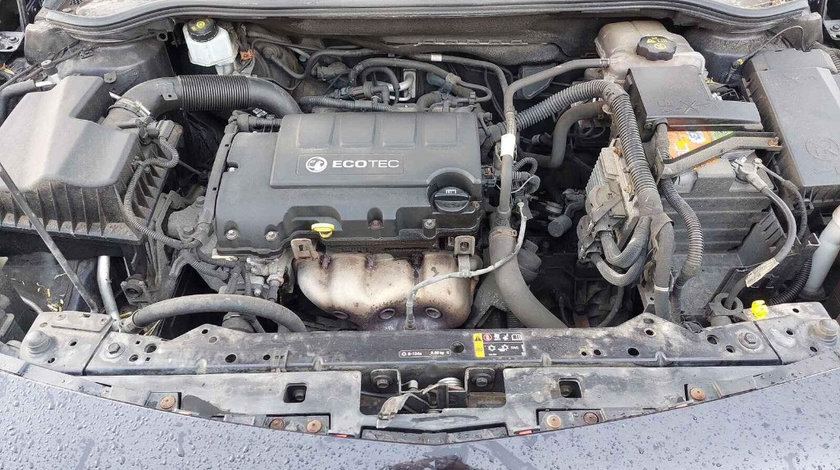 Alternator Opel Astra J 2011 HATCHBACK 1.4i A14XER