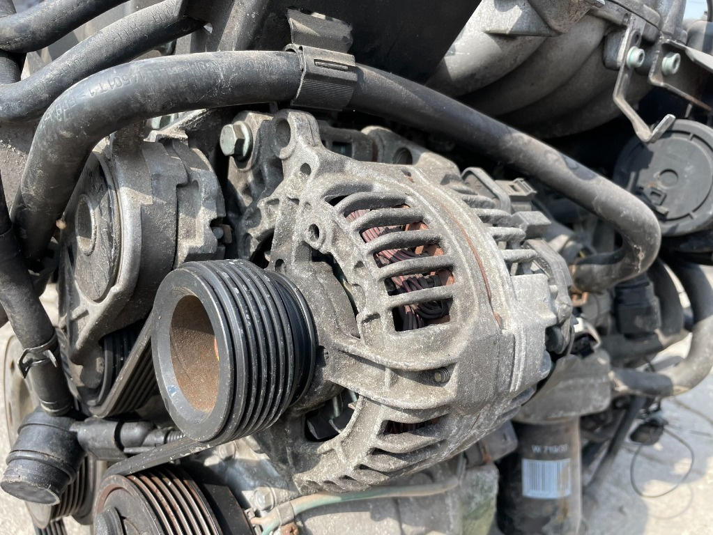 Alternator Skoda Octavia 2.0 benzina AQY