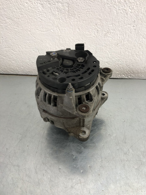 Alternator Skoda Superb 2 Combi 2.0 TDI DSG Automat 140cp sedan 2012 (06F903023N)