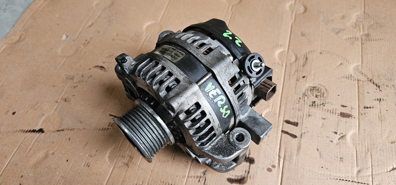 Alternator Toyota Auris Avensis Corolla Verso 2.0 / 2.2 D-4D 2010 2011 2012 2013 2014