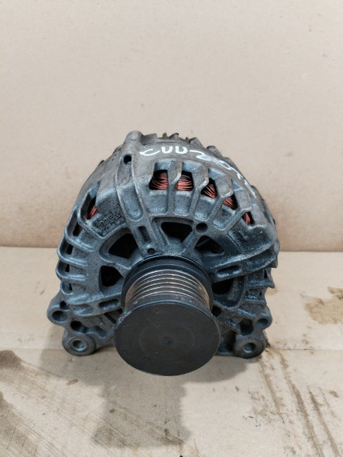 Alternator Volkswagen Jetta 4 2.0TDI CUU Valeo 140A