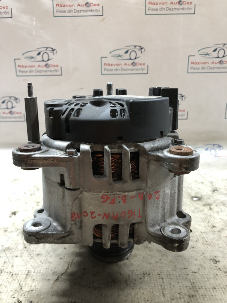 Alternator Volkswagen Tiguan 2.0 Motorina 2018, 04L903023L