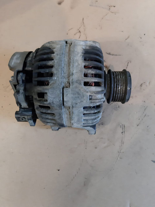 Alternator VW T5 1.9 TDI 2009 tip motor BRR