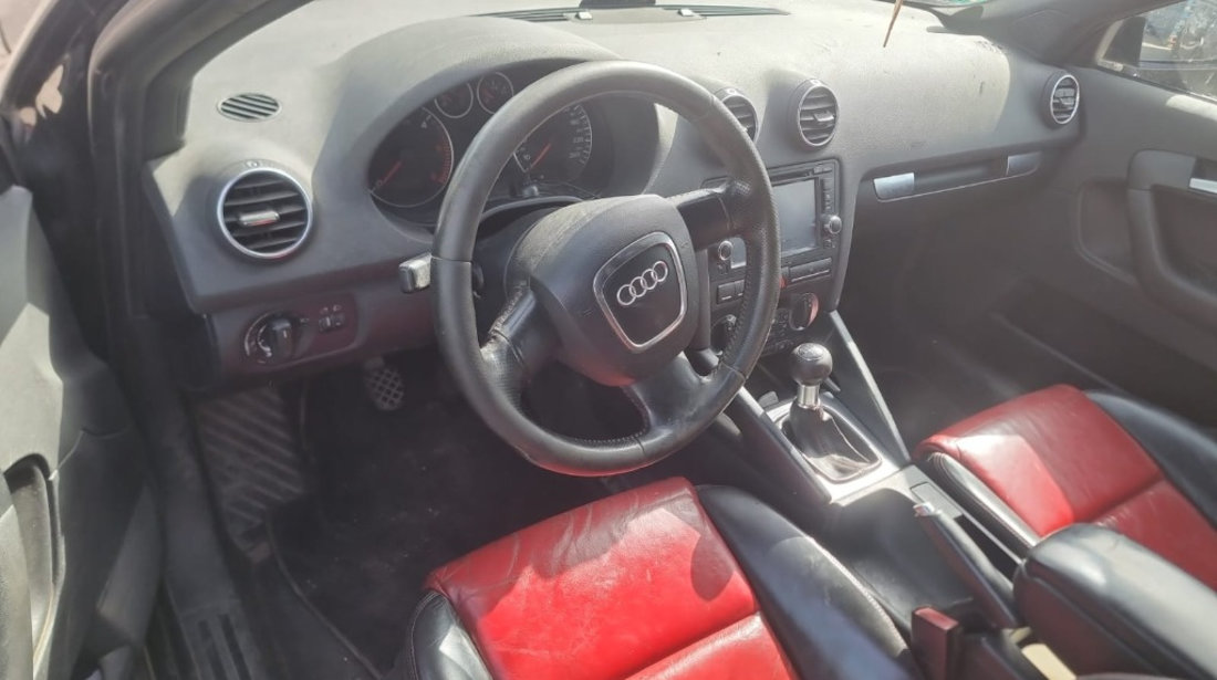 Amortizor capota Audi A3 8P 2007 hatchback 2.0 tdi BMN