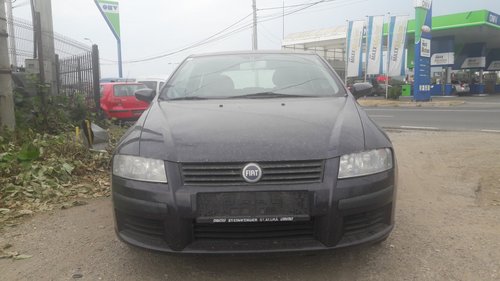 Amortizor capota Fiat Stilo 2001 Hatchback 1.9 JTD