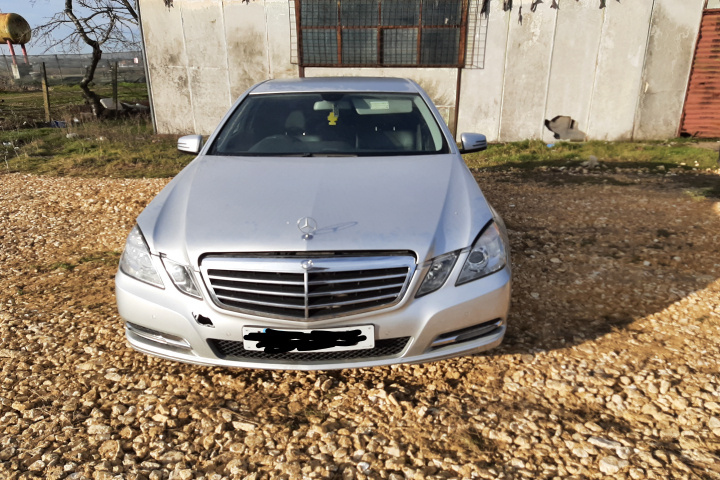 Amortizor capota motor dreapta Mercedes-Benz E-Class W212/S212/C207/A207 [2009 - 2013] Sedan 4-usi E 220 CDI BlueEfficiency 7G-Tronic Plus (170 hp)