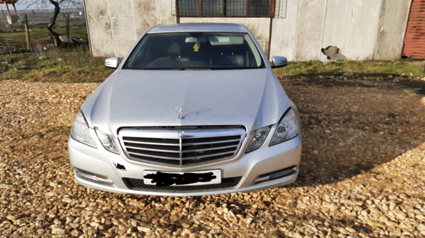 Amortizor capota portbagaj dreapta Mercedes-Benz E-Class W212/S212/C207/A207 [2009 - 2013] Sedan 4-usi E 220 CDI BlueEfficiency 7G-Tronic Plus (170 hp)