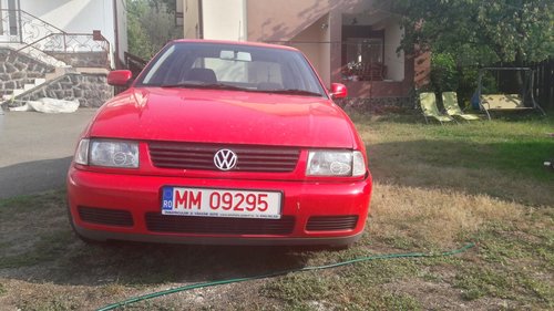 Amortizor capota VW Polo 6R 2000 Hatchback 1.9 SDI