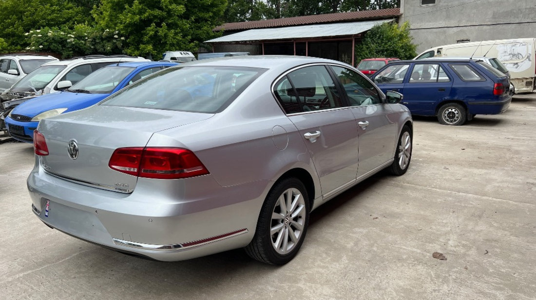 Amortizor dreapta fata Volkswagen Passat B7 2.0 TDI an fab. 2010 - 2014