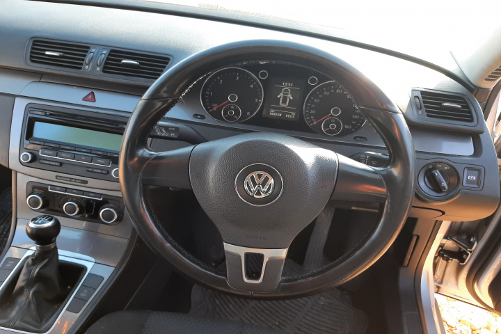 Amortizor haion stanga Volkswagen Passat B6 [2005 - 2010] wagon 5-usi 1.6 TDI BlueMotion MT (105 hp)