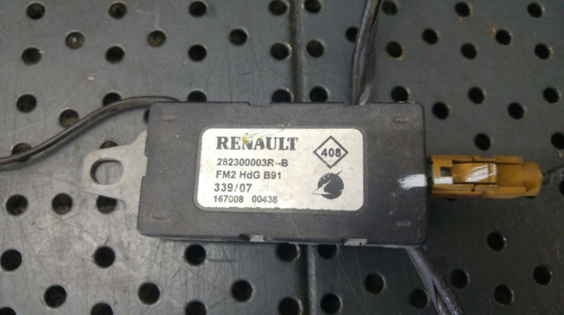 Amplificateur antenne Renault Laguna III - occasion - GARAGE POLAERT