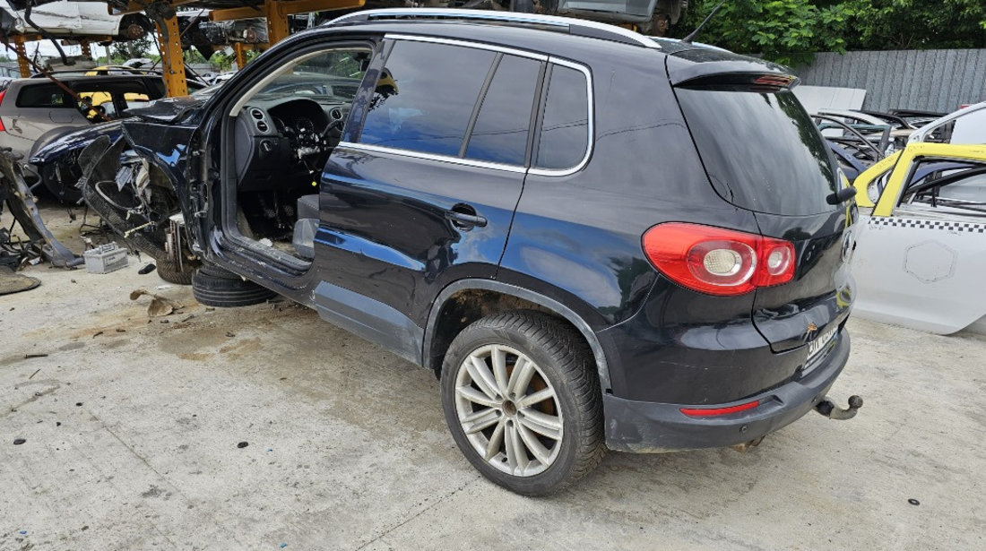 Ansamblu stergator cu motoras Volkswagen Tiguan 2011 SUV 2.0 CFFB