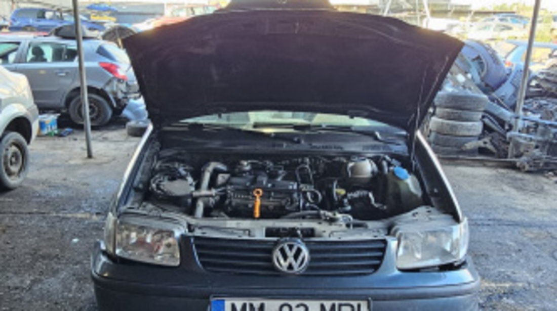 Ansamblu stergator parbriz volan pe stanga Volkswagen VW Polo 3 6N [facelift] [2000 - 2002] Hatchback 3-usi 1.4 TDi MT (75 hp)