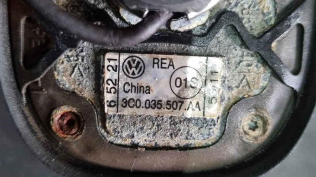 Antena radio 3C0035507AA VW Touran I