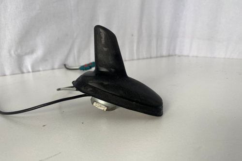 Antena radio cu navigatie VW Passat B6 1k0035507f Volkswagen VW Passat B6 [2005 - 2010] wagon 5-usi ...