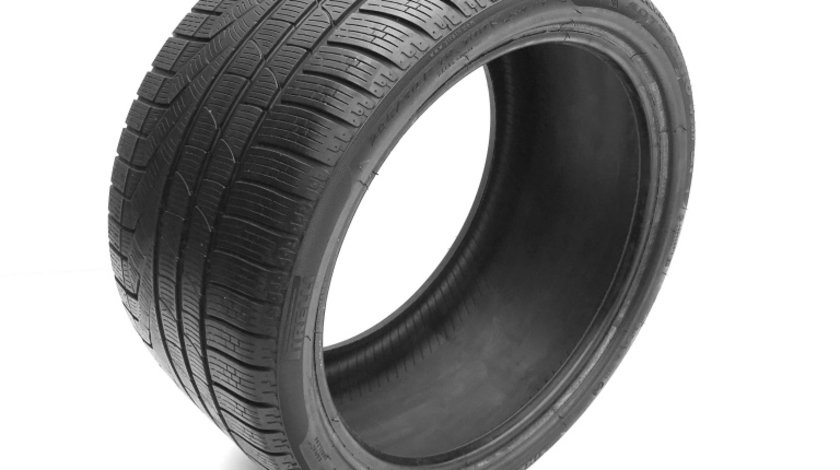 Anvelopa Iarna Sh Pirelli Sottozero 2 W240 295/30 R19"