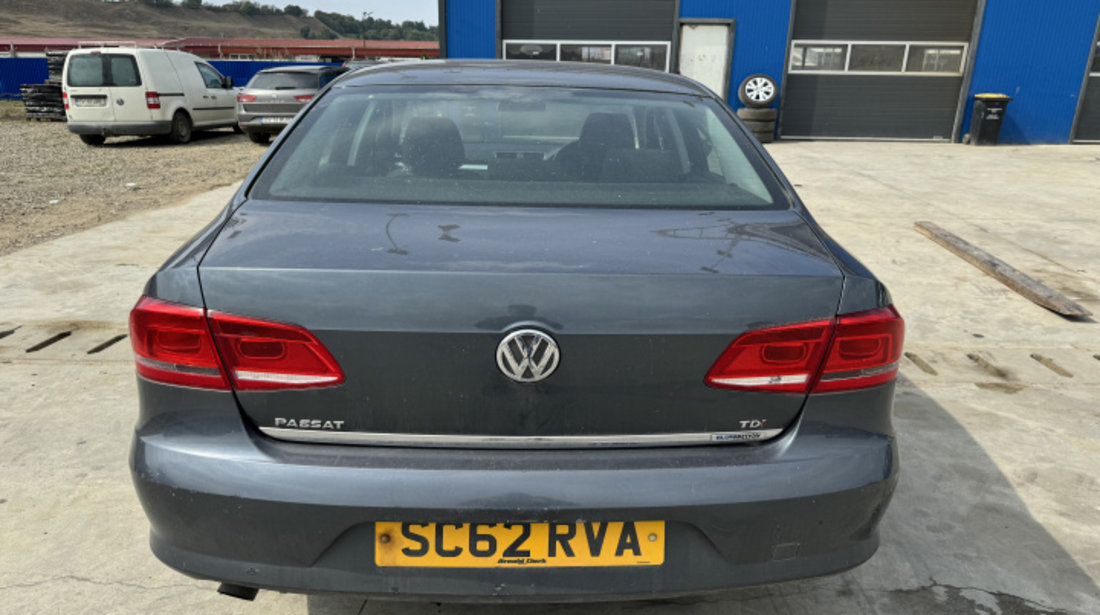 Aparatoare / Carenaj noroi fata stanga Volkswagen VW Passat B7 [2010 - 2015] Sedan