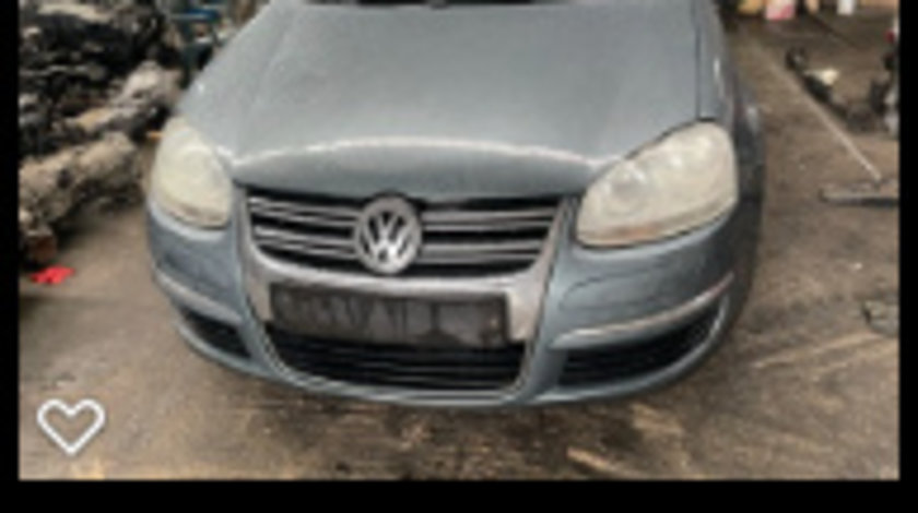 Aparatoare noroi fata dreapta Volkswagen Jetta 5 [2005 - 2011] Sedan 4-usi 2.0 TDI MT (140 hp)