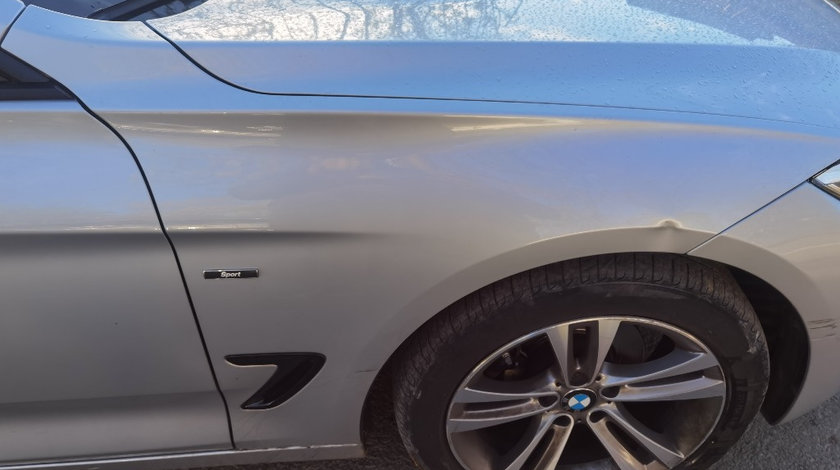 Aripa dreapta fata BMW seria 3 GT F34 2015 mic defect