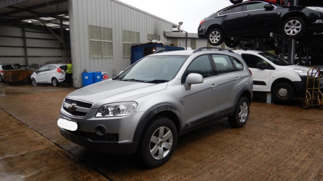 Aripa dreapta fata Chevrolet Captiva 2008 SUV 2.0 CRI SOHC