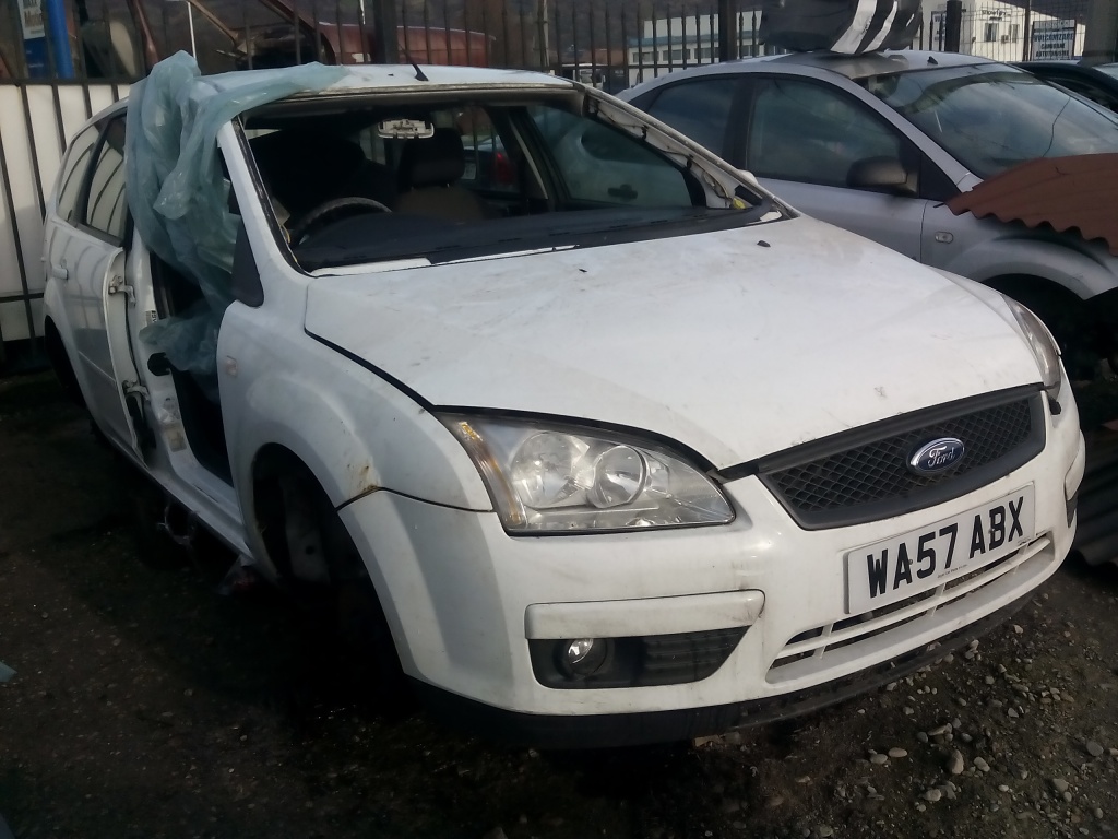 Aripa dreapta fata Ford Focus 2007 Breack 1.8 Tdci