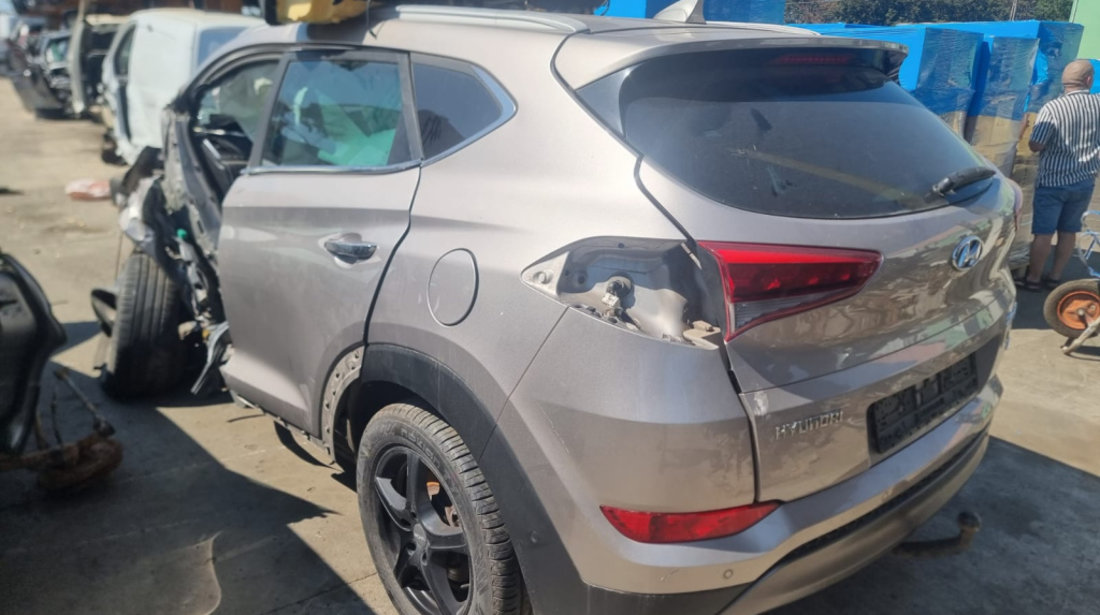 Aripa dreapta fata Hyundai Tucson 3 [2015 - 2020] 2.0 crdi D4HA