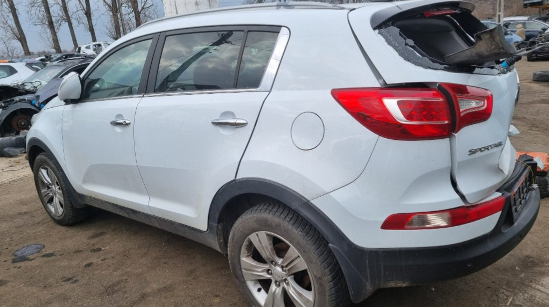 Aripa dreapta fata Kia Sportage 2013 SUV 2.0 crdi D4HA