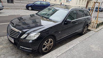 Aripa dreapta fata Mercedes E-Class W212 2012 Brea...