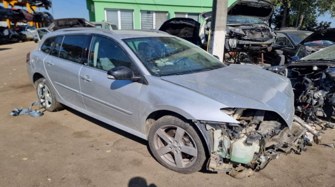 Aripa dreapta fata Renault Laguna 3 2007 Break 2.0 dci M9R 816