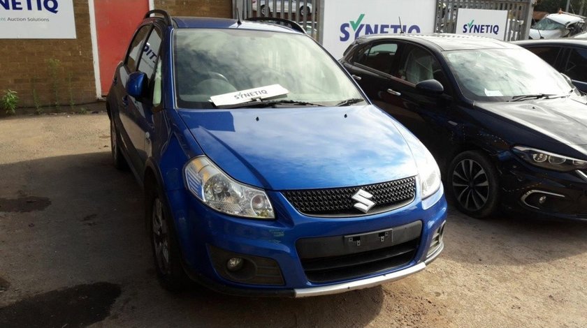 Aripa dreapta fata Suzuki SX4 2010 hatchback 1.6