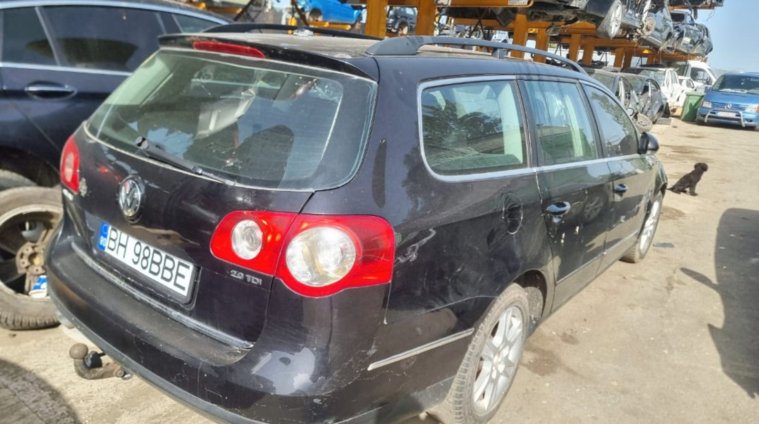 Aripa dreapta fata Volkswagen Passat B6 2006 break 2.0 tdi BMR