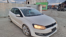 Aripa dreapta fata Volkswagen Polo 6R 2012 Hatchba...