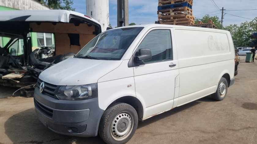 Aripa dreapta fata Volkswagen T5 2010 autoutilitara 2.0 tdi CAAB