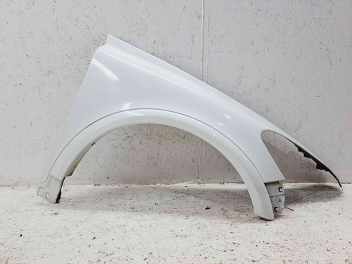 Aripa dreapta fata Volvo C30 Coupe Facelift Rdesign [Fabr 2006-2013] 61400 Ice White Sod